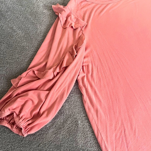 Cupio ruffle sleeve knit top - Picture 3 of 4